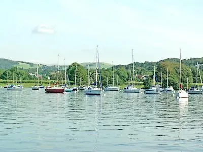 West View Nyaraló *